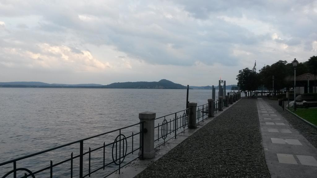 Villa Martelli Belgirate Bagian luar foto